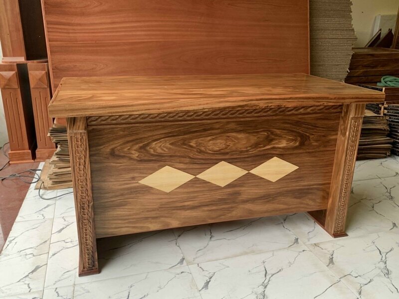 Bàn làm việc gỗ tự nhiên