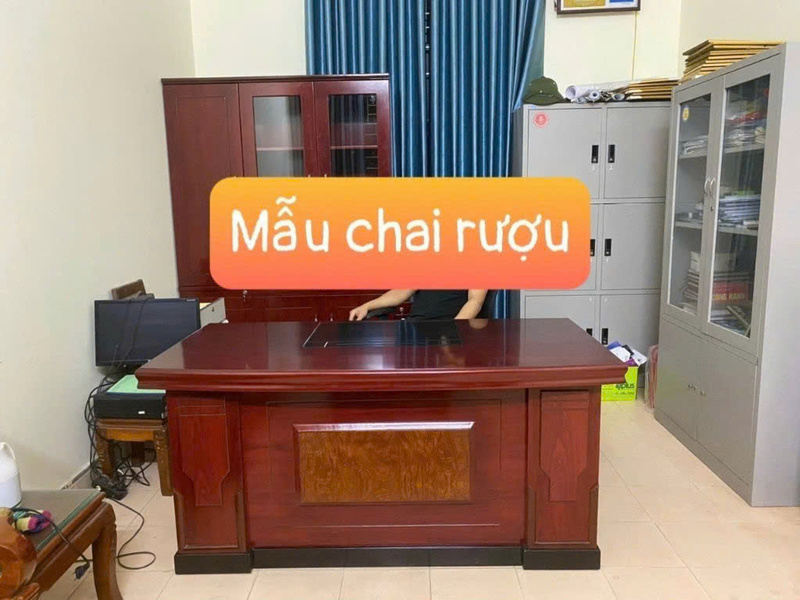 Bàn làm việc sơn PU