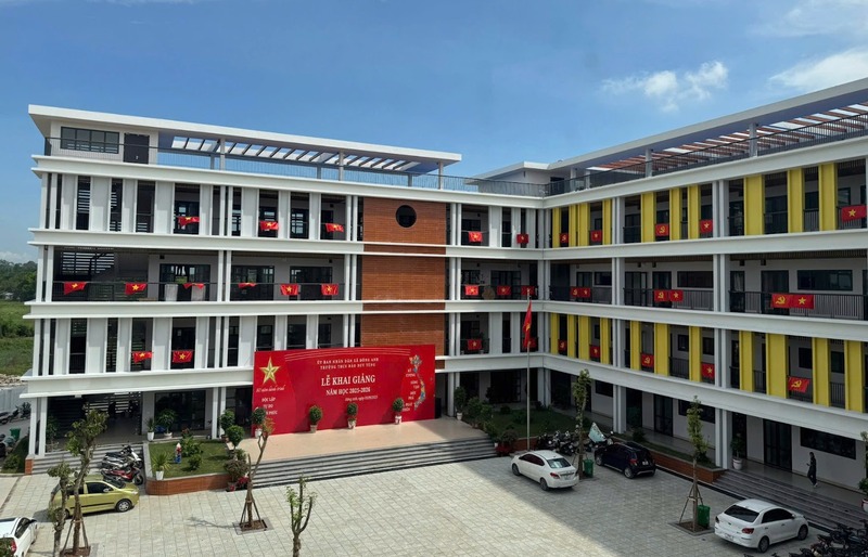 Thiết bị trường học Trung Hiếu – Nhà sản xuất & thi công nội thất trường học & văn phòng