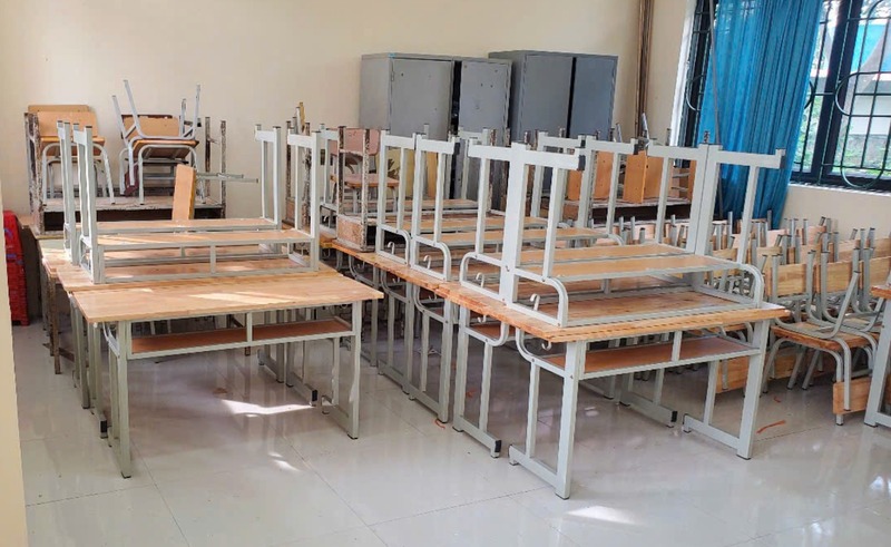 Ưu điểm và nhược điểm của bàn học sinh cao su ghép thanh