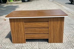 Bàn làm việc nên chọn loại nào tốt? Gợi ý 5+ mẫu thông dụng