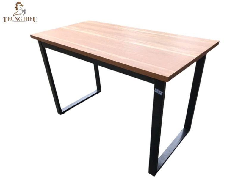 Bàn Làm Việc Chân U TH1324